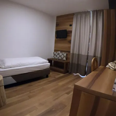 Cristallo Hotel