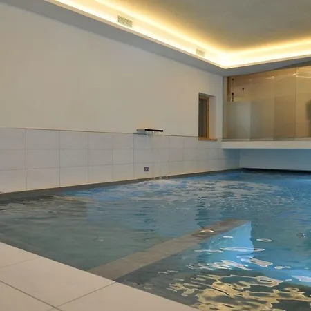 Отель Cristallo 3*