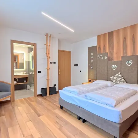 Hotel Cristallo