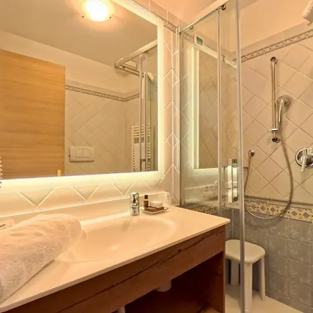 Hotel Cristallo Canazei