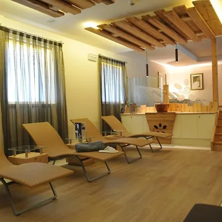 Cristallo Hotel