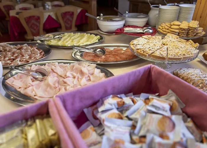 クリスタロ ホテル カナツェーイ